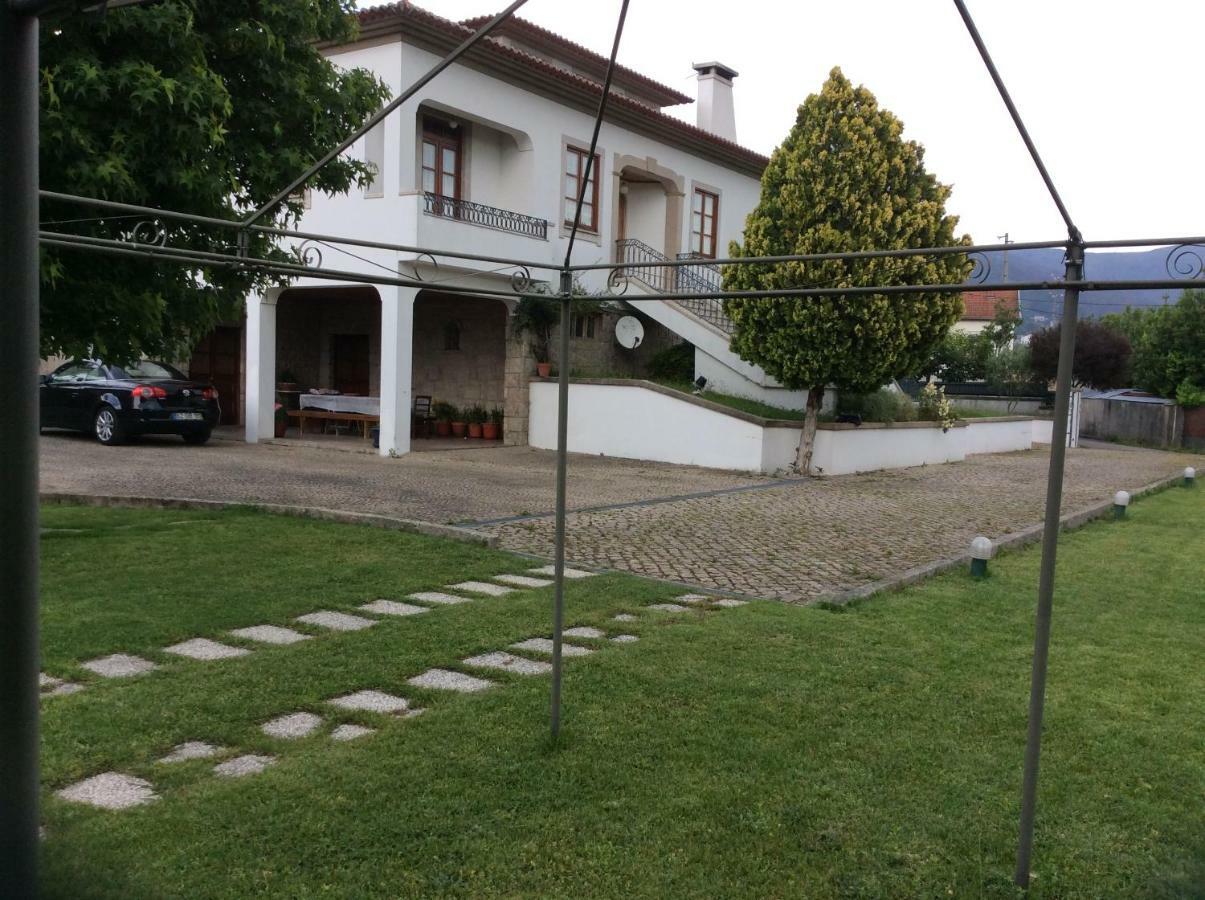 Quinta Da Ribeirinha Apartment Arouca Ngoại thất bức ảnh